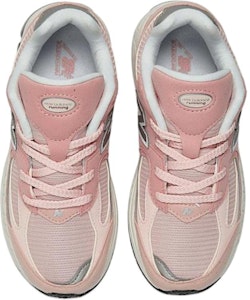 (PS) (小童鞋) 新百伦 2002R 粉砂色 小童款 PC2002SK Lookbook (PS) (小童鞋) 新百伦 2002R 粉砂色 小童款 PC2002SK