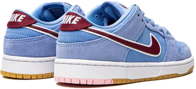 (PS) (Kanak-Kanak) Nike SB Dunk Low Pro 'Phillies/Valor Biru dan Merah Maroon' DN3675-400 Lookbook (PS) (Kanak-Kanak) Nike SB Dunk Low Pro 'Phillies/Valor Biru dan Merah Maroon' DN3675-400