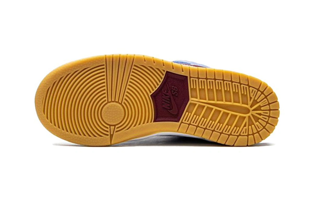 (Preschool) (Grade School) Nike SB Dunk Low Pro 'Phillies/Valor Blue and Team Maroon' DN3675-400