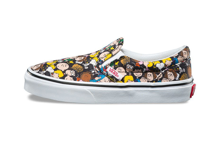 (Preschool) (Grade School) Peanuts x Vans Classic Slip-On 'The Gang' VN0A32QIOQX