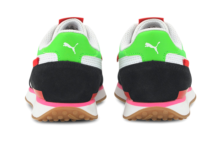 Shop (PS) (Enfant) Puma Future Rider Play On ''Vert Fluo'' 372351-01