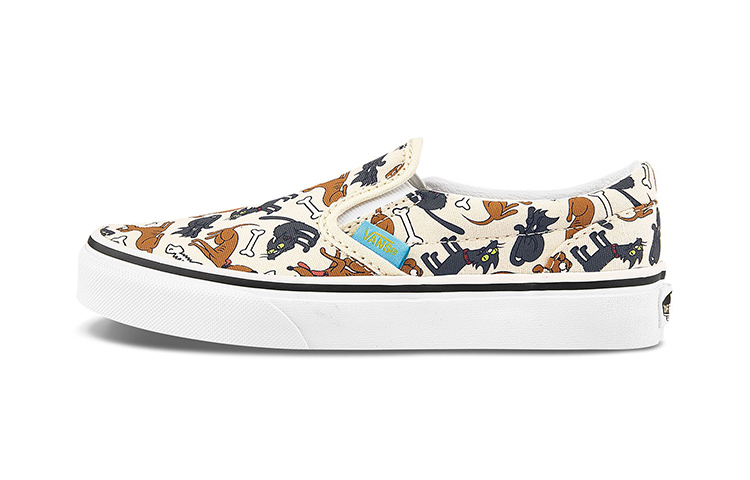 Buy (PS) (Grade School) The Simpsons x Vans Slip-On Klasik 'Haiwan Peliharaan Keluarga' VN0A4BUT0JE