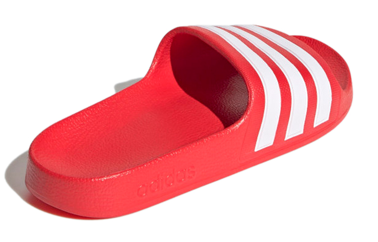 Shop 兒童 adidas Adilette Aqua K 紅色 拖鞋