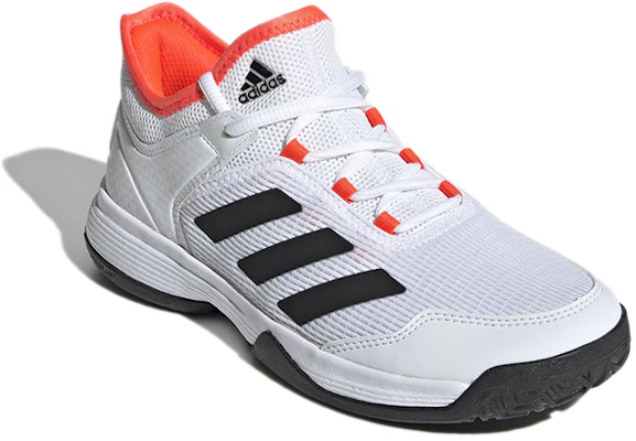 兒童 adidas Adizero Club K 白黑色 Lookbook 兒童 adidas Adizero Club K 白黑色