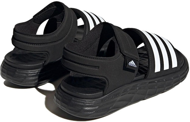 (Preschool) adidas Duramo Sandals 'Core Black White' HP5832 Lookbook (Preschool) adidas Duramo Sandals 'Core Black White' HP5832