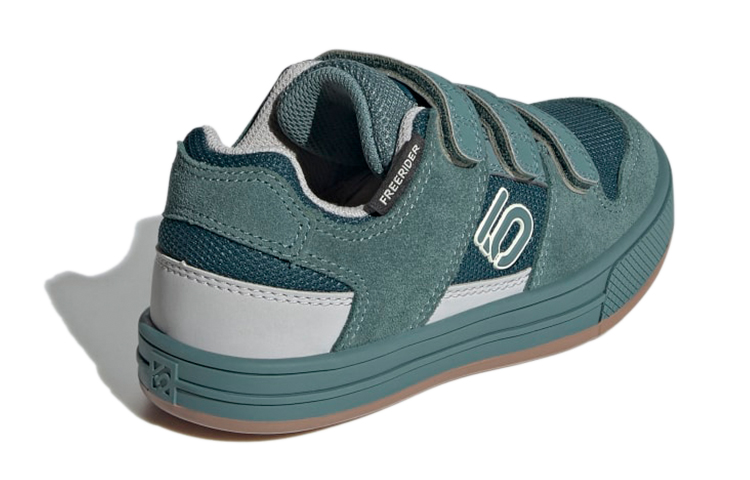 Shop 兒童 adidas Five Ten Freerider K 低筒 兒童板鞋 綠灰