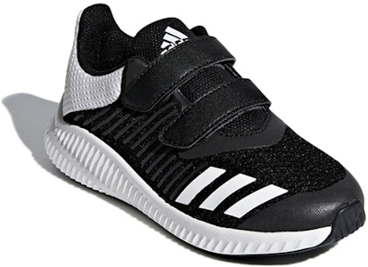 【BP 幼童】adidas Fortarun 寬版 Cf 黑白 Lookbook 【BP 幼童】adidas Fortarun 寬版 Cf 黑白