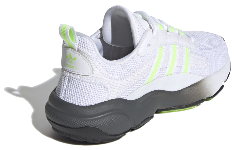 Shop 大童 adidas Originals Haiwee J 灰白綠