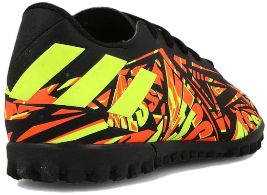 兒童 adidas Nemeziz Messi .4 TF 黃黑 Lookbook 兒童 adidas Nemeziz Messi .4 TF 黃黑