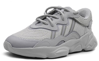 中童 adidas originals Ozweego 防踢減震防滑 兒童休閒鞋 灰色 Lookbook 中童 adidas originals Ozweego 防踢減震防滑 兒童休閒鞋 灰色