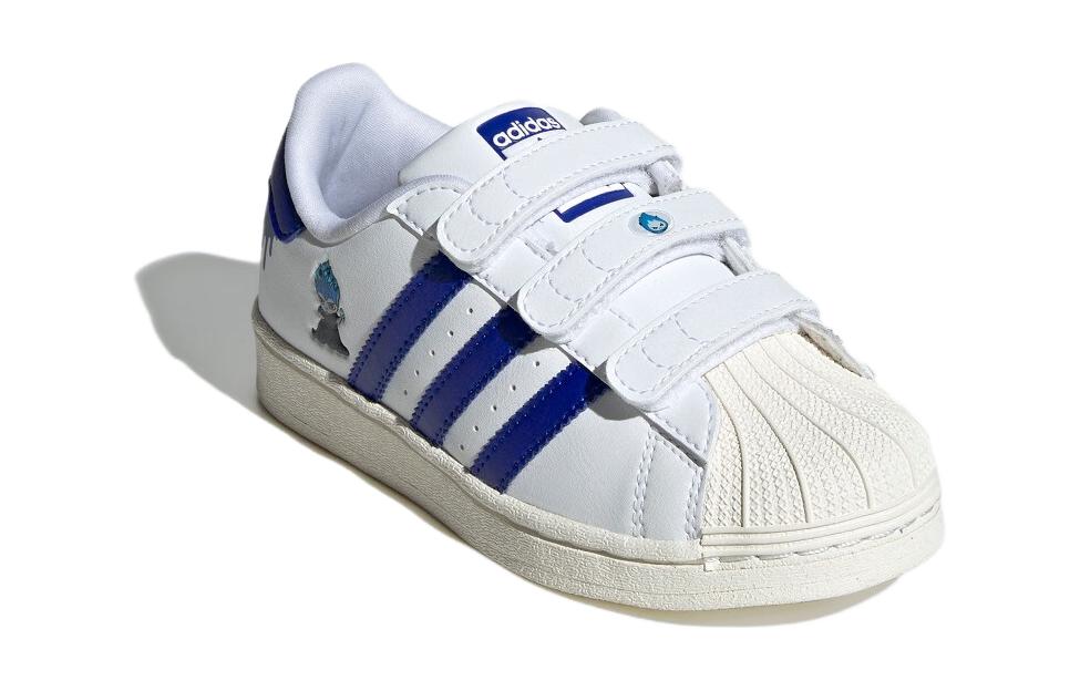 Lookbook (PS) 아디다스 오리지널 슈퍼스타 x 디즈니 '화이트 루시드 블루' IE8249