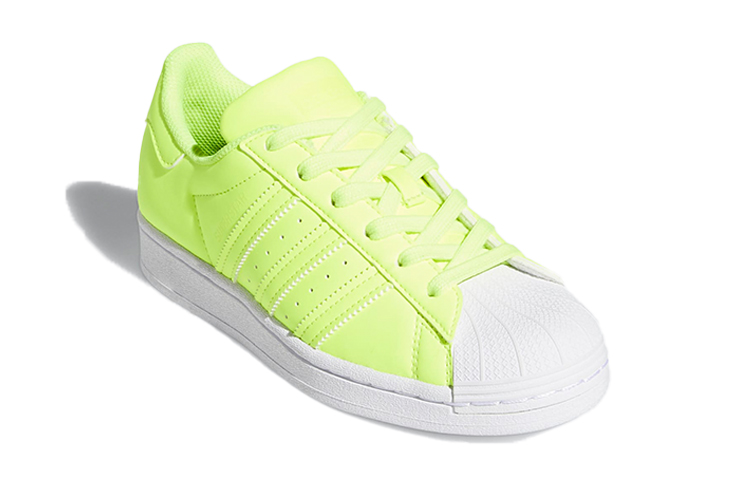 Lookbook 大童 adidas Originals Superstar 低筒 兒童板鞋 黃