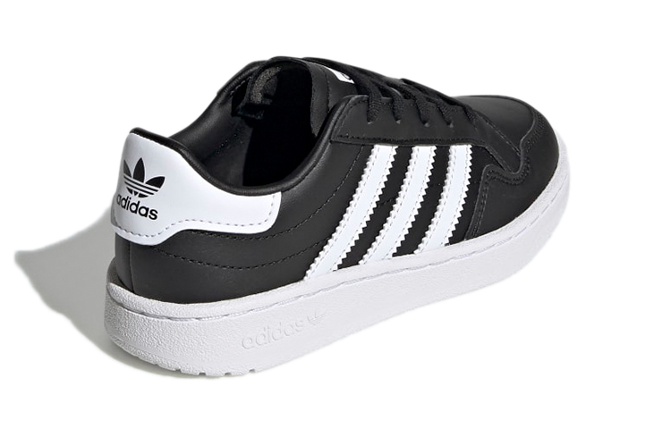Shop (PS) adidas Originals Team Court ''Schwarz Casual Low'' EF6821