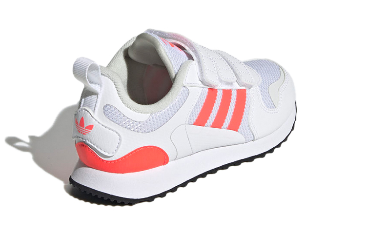 Shop 中童 adidas originals ZX 700 HD 防滑 低筒 兒童跑步鞋 白紅