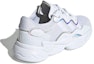 Shop 中童 adidas originals Ozweego 低筒 運動休閒鞋 白藍