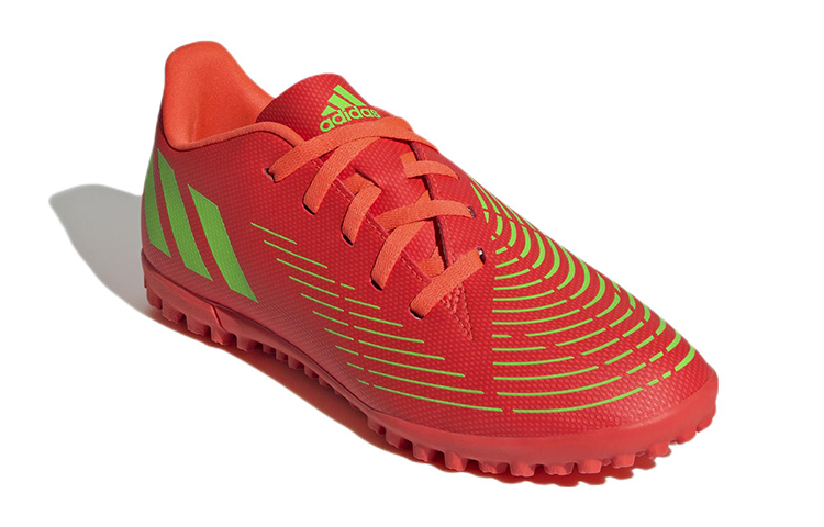Lookbook 兒童 adidas Predator Edge.4 K 耐磨足球鞋 紅色