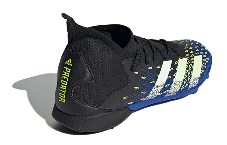 Shop 兒童 adidas Predator Freak.3 TF 黑藍