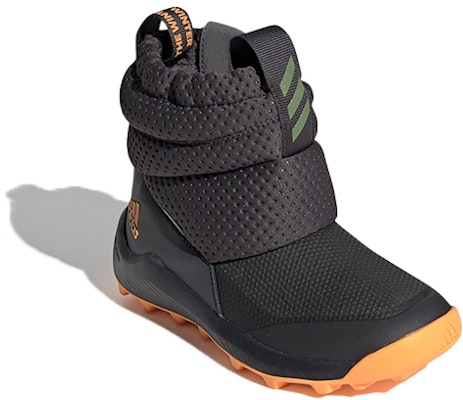 (PS) Botas de Nieve adidas Rapidasnow C Negro Naranja G27178 Lookbook (PS) Botas de Nieve adidas Rapidasnow C Negro Naranja G27178