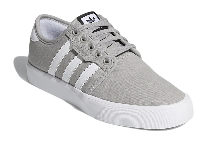 Lookbook (PS) adidas Seeley J ''Gris Solide'' BY3839