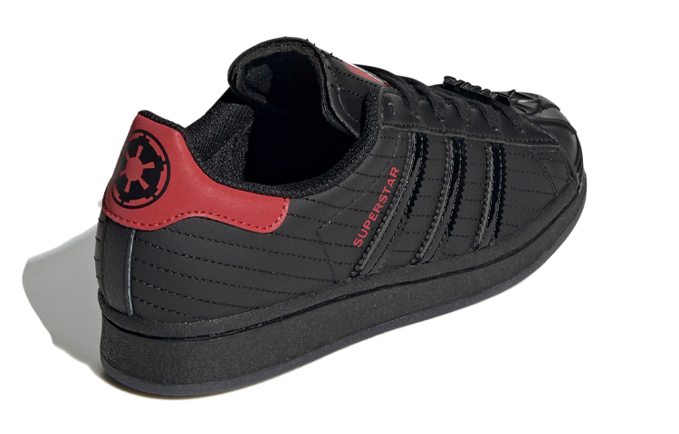 Shop 大童 Star Wars x adidas originals Superstar J 低幫 兒童板鞋 黑紅