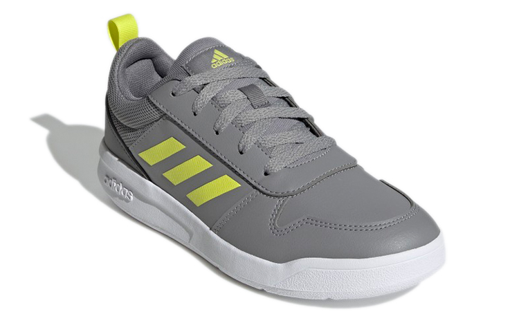Lookbook 兒童 adidas Tensaur K 舒適 耐磨 低幫 兒童板鞋 灰黃色