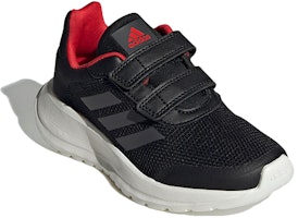 (PS) adidas Tensaur Run K 'Hitam' GZ3439 Lookbook (PS) adidas Tensaur Run K 'Hitam' GZ3439