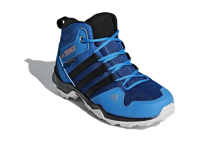 Lookbook 兒童 adidas Terrex Ax2r Mid Cp K 耐磨防滑戶外鞋 藍色
