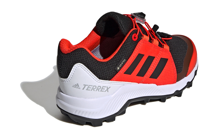 Lookbook (PS) adidas Terrex Gore-Tex Scarpe da Trekking ''Nero Solar Rosso'' FW9759