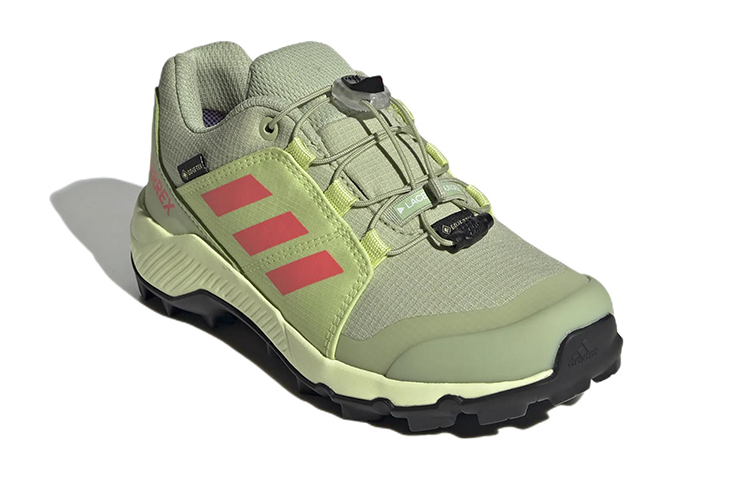 Lookbook (PS) adidas Terrex GTX K ''Linen Green'' Wanderschuhe GY7661