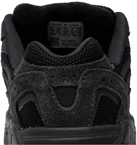 (PS) adidas Yeezy Boost 700 V2 'Vanta' Sepatu Sneakers FU6695 Sizing (PS) adidas Yeezy Boost 700 V2 'Vanta' Sepatu Sneakers FU6695