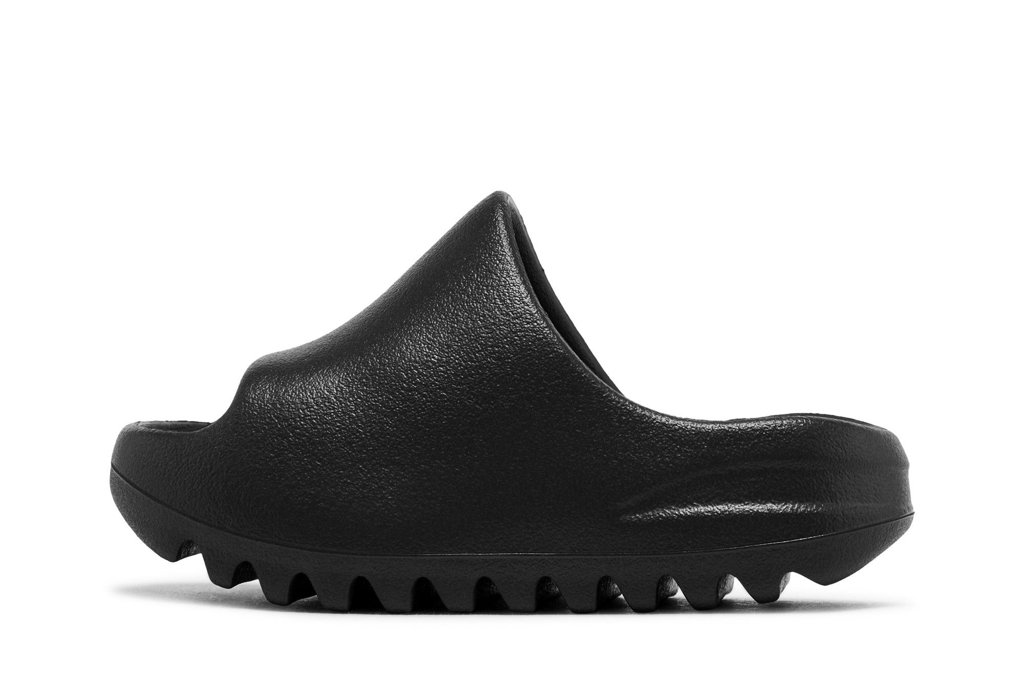 Lookbook (PS) adidas Yeezy Slides ''Dark Onyx'' Noir Foncé ID5104