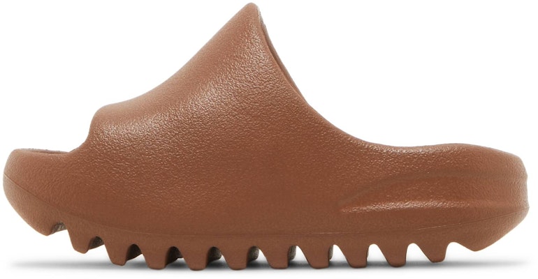(Youth) adidas Yeezy Slides 'Flax' FZ5901 Lookbook (Youth) adidas Yeezy Slides 'Flax' FZ5901