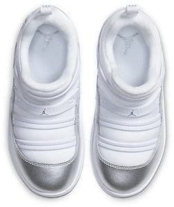 (PS) Air Jordan 11 Flex 'Abu-Abu Muda' BQ7103-100 Lookbook (PS) Air Jordan 11 Flex 'Abu-Abu Muda' BQ7103-100