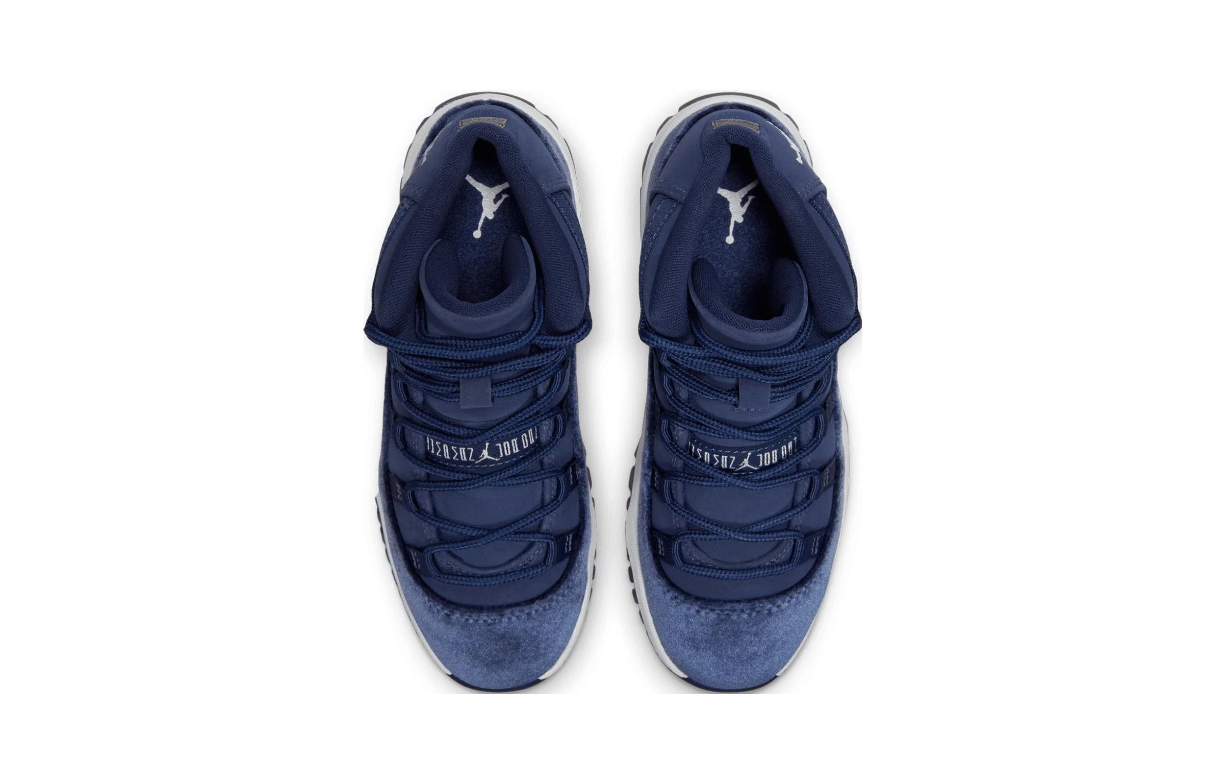 Lookbook (學齡前) Air Jordan 11 復刻版 '海軍藍天鵝絨' DO3857-441