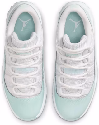 (JR) Air Jordan 11 低筒復刻版 '冰屋' 580522-103 Shop (JR) Air Jordan 11 低筒復刻版 '冰屋' 580522-103