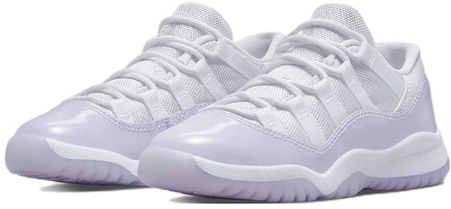 (幼兒版) Air Jordan 11 Retro Low '純淨紫' 580522-101 Lookbook (幼兒版) Air Jordan 11 Retro Low '純淨紫' 580522-101