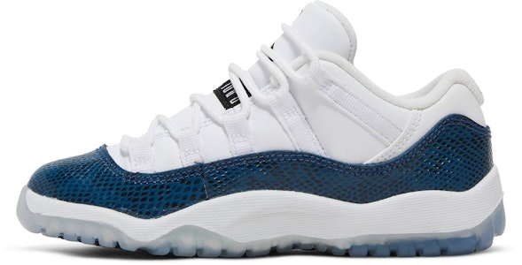 Air Jordan 11 Retro Low Snake Navy 2019 CD6848-102 (Prasekolah) Lookbook Air Jordan 11 Retro Low Snake Navy 2019 CD6848-102 (Prasekolah)