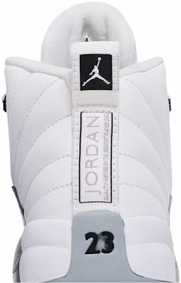 (JR) 에어 조던 12 레트로 '울프 그레이' (Air Jordan 12 Retro 'Wolf Grey') 510816-108 Sizing (JR) 에어 조던 12 레트로 '울프 그레이' (Air Jordan 12 Retro 'Wolf Grey') 510816-108