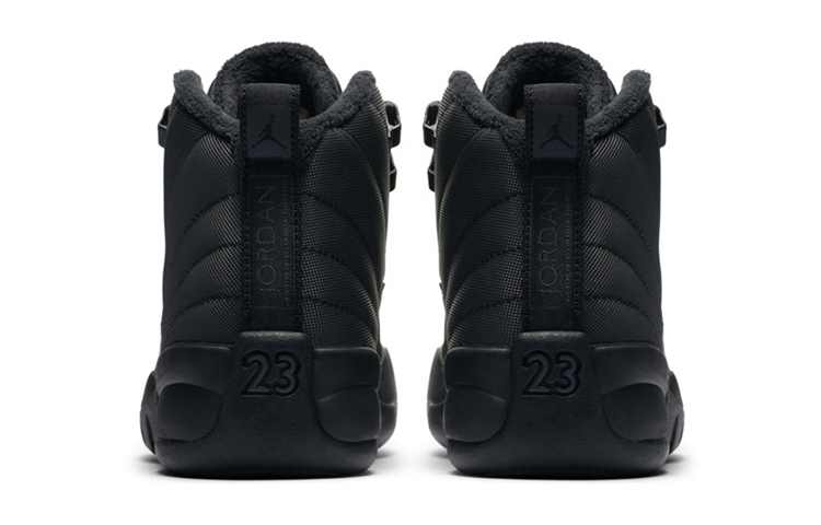 Lookbook (PS) Air Jordan 12 Retro Winterized 'Triple Black' - Negro Triple Invierno. BQ6850-001