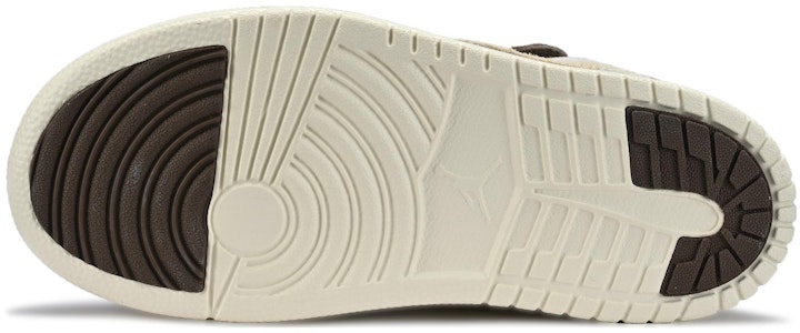 (幼兒款)Air Jordan 1 Low ALT「兔年」DZ4443-200 Details for (幼兒款)Air Jordan 1 Low ALT「兔年」DZ4443-200