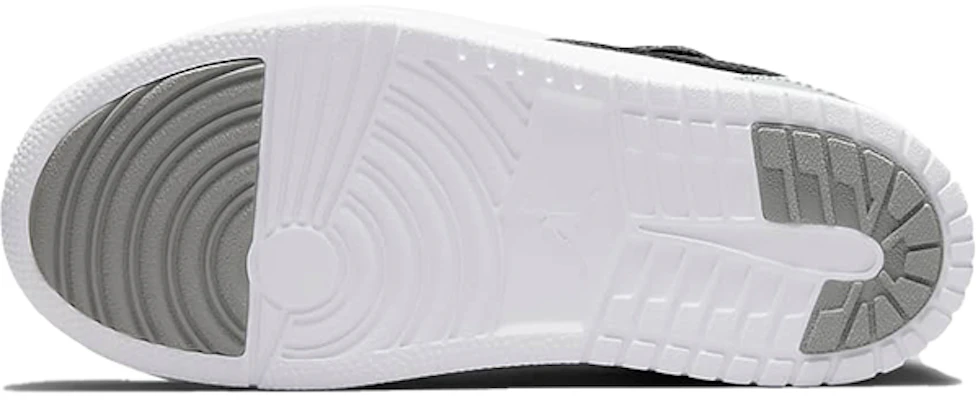 (PS) Air Jordan 1 Rendah Alt Hitam/Kelabu BQ6066-052 Details for (PS) Air Jordan 1 Rendah Alt Hitam/Kelabu BQ6066-052