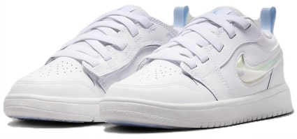 兒童 Jordan Air Jordan 1 簡約百搭休閒 防踢耐磨 低筒 兒童板鞋 白藍色 Lookbook 兒童 Jordan Air Jordan 1 簡約百搭休閒 防踢耐磨 低筒 兒童板鞋 白藍色