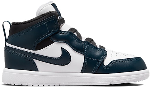 (PS) Air Jordan 1 Mid 'Armory Navy' Pria Sneakers AR6351-411 Order (PS) Air Jordan 1 Mid 'Armory Navy' Pria Sneakers AR6351-411