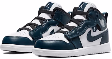 (PS) Air Jordan 1 Mid '兵器海军蓝' AR6351-411 Lookbook (PS) Air Jordan 1 Mid '兵器海军蓝' AR6351-411