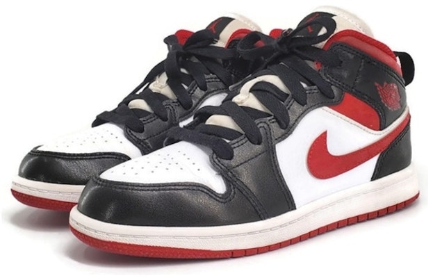 (PS) Air Jordan 1 Mid 'Hitam Gym Merah' 640734-122 Lookbook (PS) Air Jordan 1 Mid 'Hitam Gym Merah' 640734-122