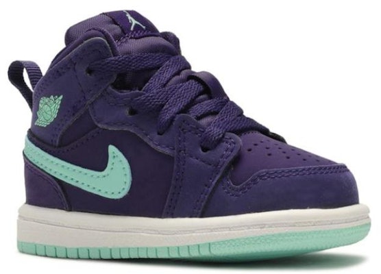 (PS) Air Jordan 1 Mid 'Biru Tinta Emerald Rise' 640737-501 Lookbook (PS) Air Jordan 1 Mid 'Biru Tinta Emerald Rise' 640737-501