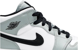 (PS) Air Jordan 1 Mid 'Abu-Abu Terang' 640734-092 Order (PS) Air Jordan 1 Mid 'Abu-Abu Terang' 640734-092