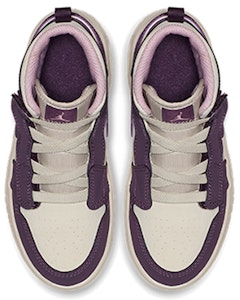 (PS) Air Jordan 1 Mid 替换“专业紫”配色 AT4612-500 Lookbook (PS) Air Jordan 1 Mid 替换“专业紫”配色 AT4612-500