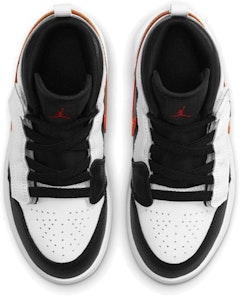 BP幼兒 Air Jordan 1 Mid Alt 紅鉤 中筒復古籃球鞋 黑白熊貓 Shop BP幼兒 Air Jordan 1 Mid Alt 紅鉤 中筒復古籃球鞋 黑白熊貓
