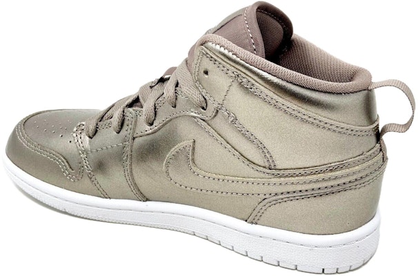 (PS) Air Jordan 1 Mid SE 'Sepia Stone' Wanita Sepia Tanah AV5173-200 Lookbook (PS) Air Jordan 1 Mid SE 'Sepia Stone' Wanita Sepia Tanah AV5173-200